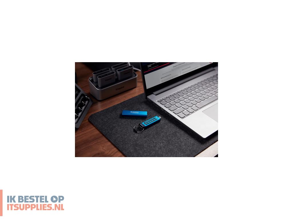 4758452-kingston_technology_ironkey_keypad_200_usb_flash_drive_usb_type-c_32_gen_1_31_gen_1_blauw