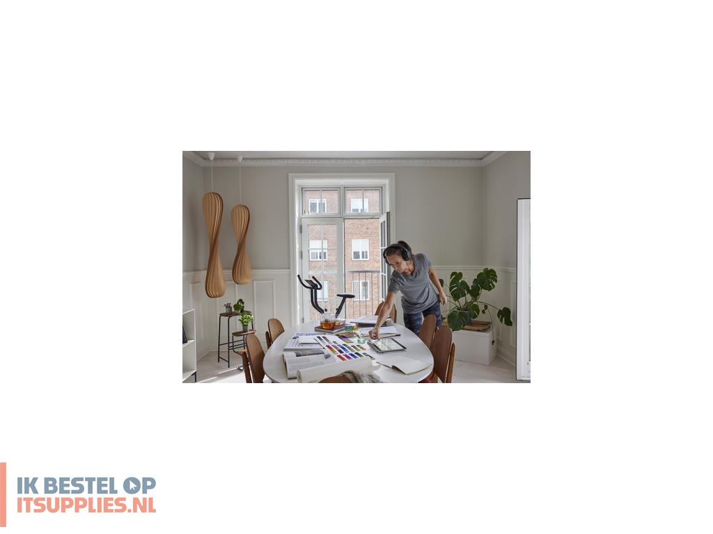 0118563-hp_poly_voyager_surround_85_uc_microsoft_teams_certified_usb-c_headset_usb-ca_adapter_charging_stand