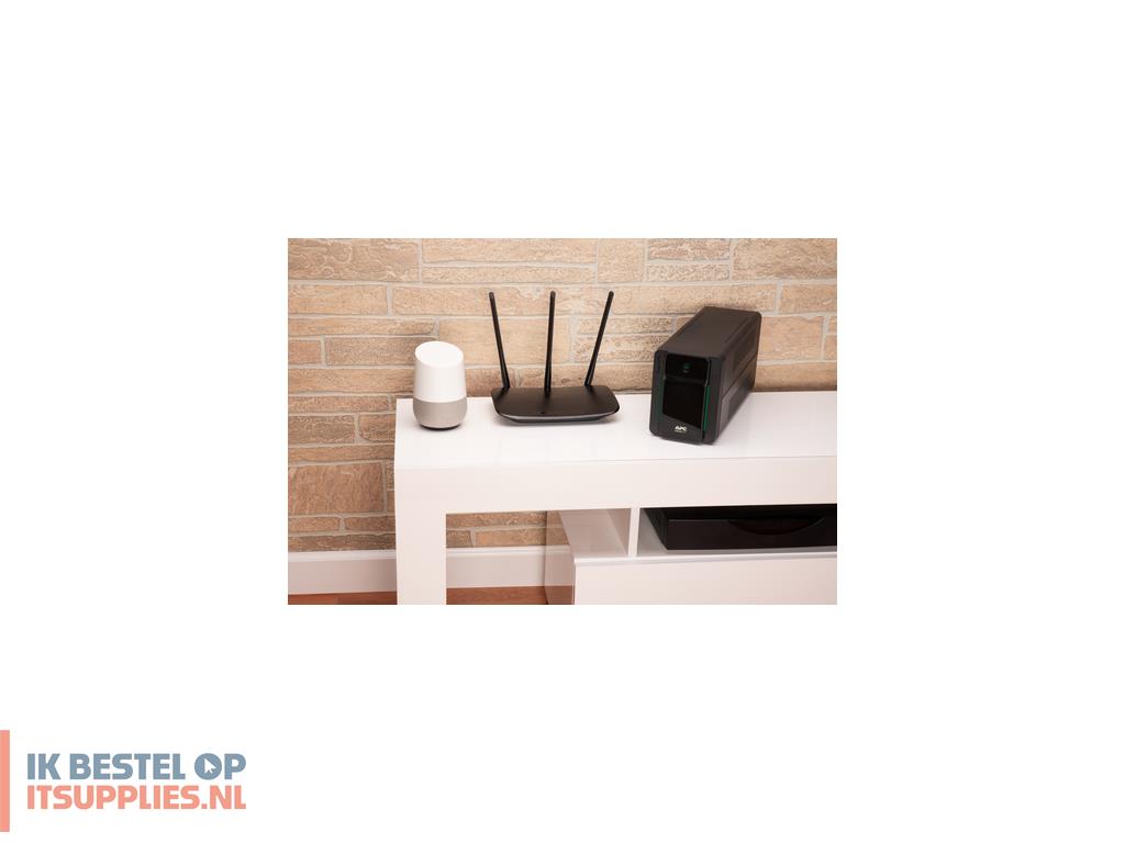 1545149-apc_bvx700li-gr_ups_line-interactive_0-7_kva_360_w_2_ac-uitgangen