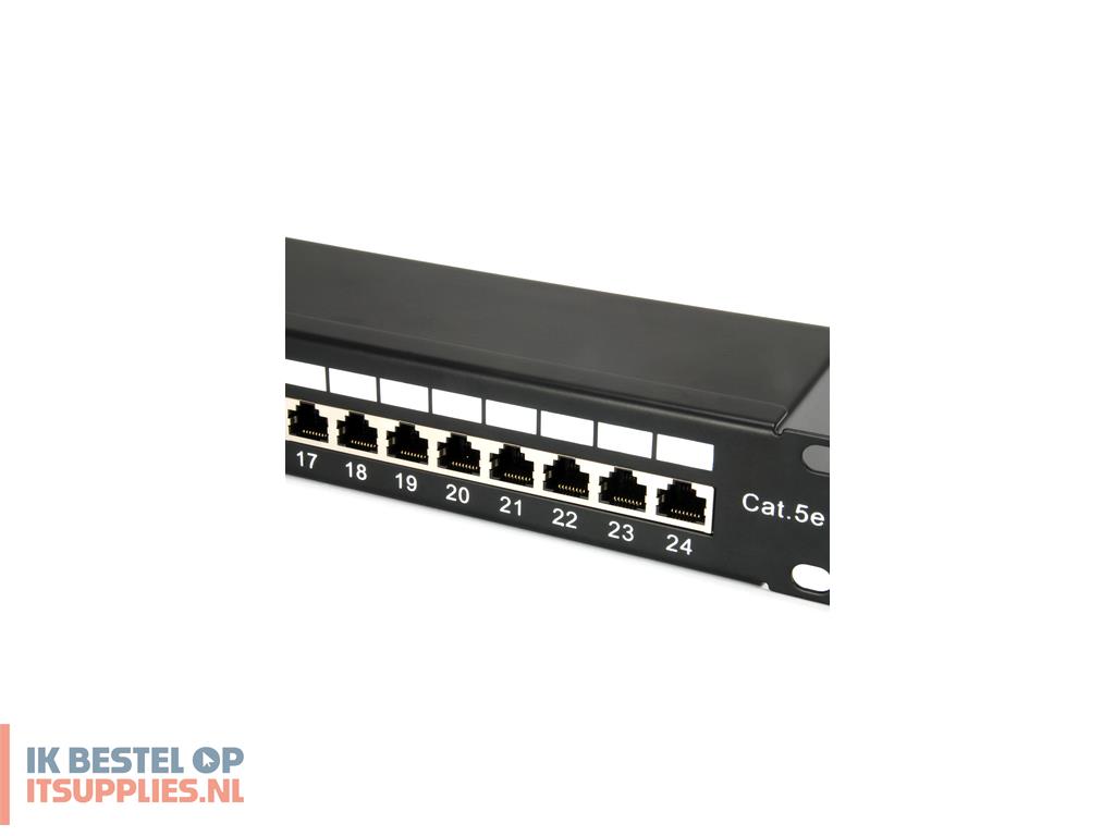 4515687-equip_327425_patch_paneel_1u