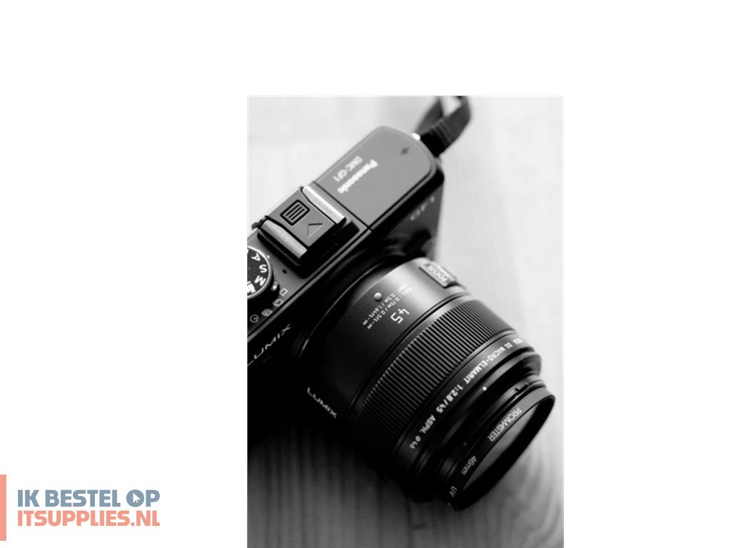 0135986-panasonic_h-es045_cameralens_slr_zwart