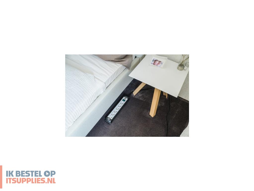 1717138-brennenstuhl_1951560100_power_uitbreiding_3_m_6_ac-uitgangen_binnen_zwart-_lichtgroen