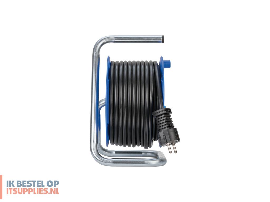 4730252-brennenstuhl_1079180600_power_uitbreiding_15_m_3_ac-uitgangen_binnen_zwart-_blauw-_wit