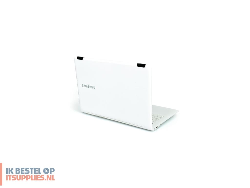 3129939-port_designs_920001_laptop_accessoire_laptopschermbeschermer