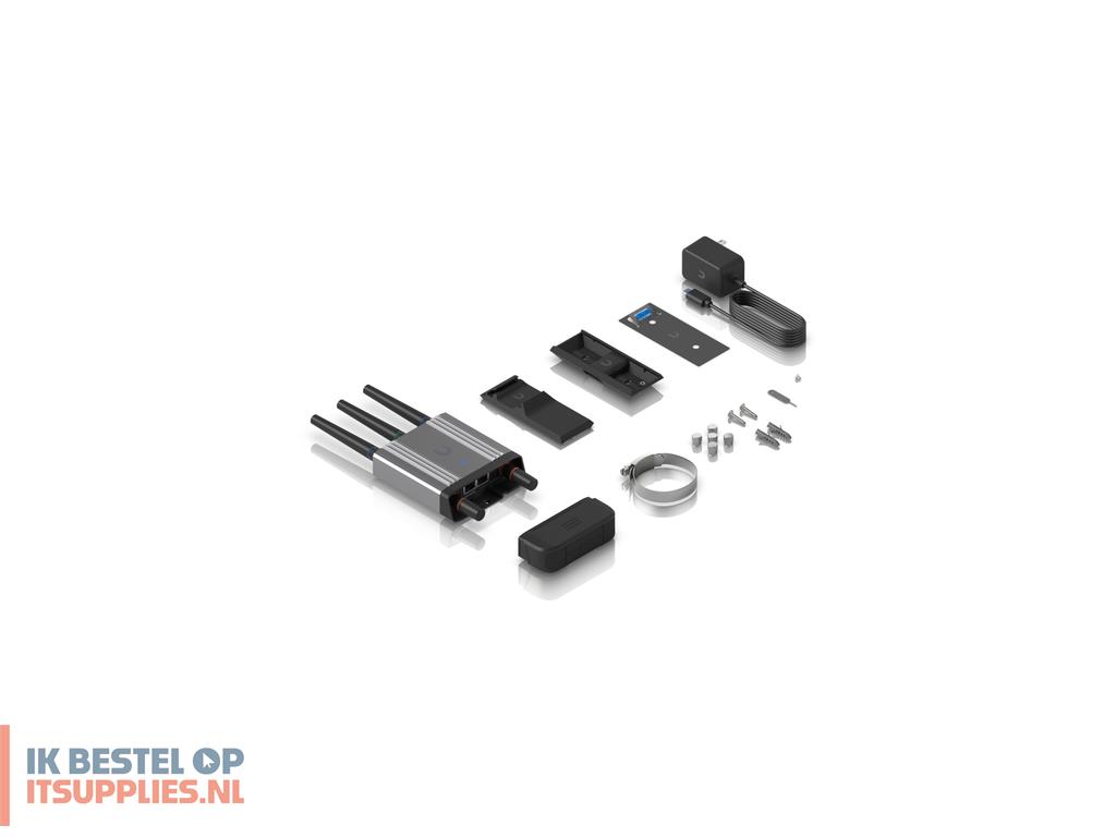 1747343-ubiquiti_umr-industrial_router_voor_mobiele_netwerken