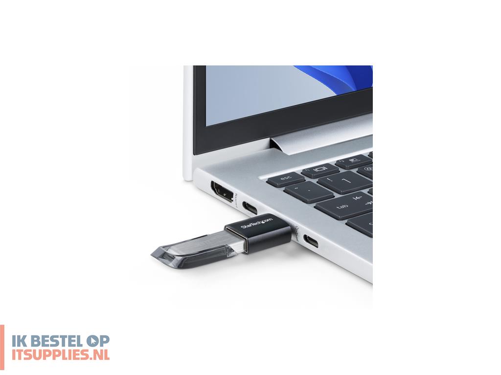 0147113-startechcom_usb31caadgcp_tussenstuk_voor_kabels_usb_type-c_usb_type-a_zwart