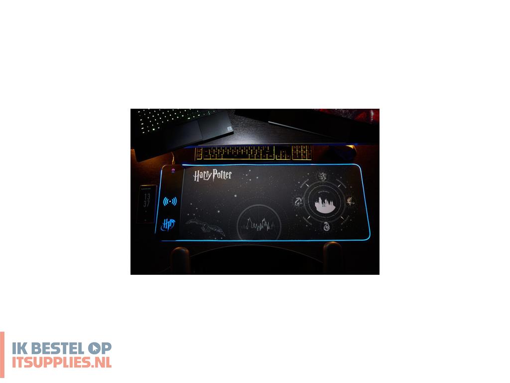 1602515-numskull_games_154920_muismat_game-muismat_zwart-_meerkleurig-_rood