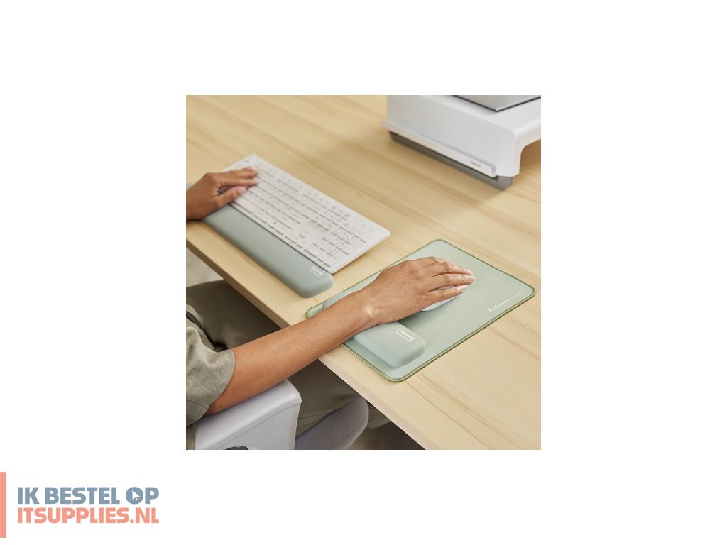 0112431-fellowes_breyta_polssteun_silicone_salie