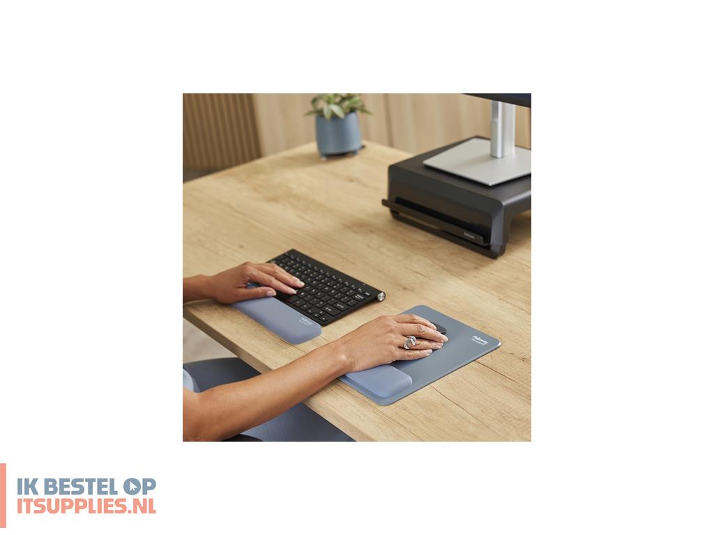 1552623-fellowes_100142572_polssteun_silicone_lichtblauw