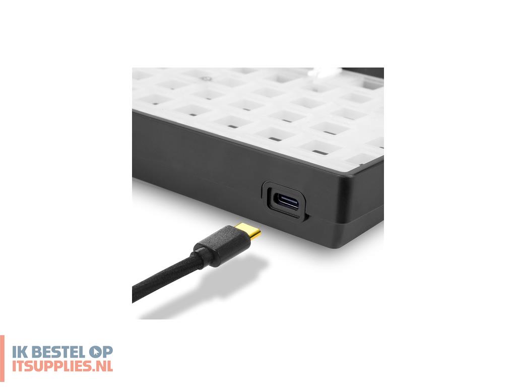 2739278-sharkoon_skiller_sgk50_s3_toetsenbord_gamen_usb_nee_zwart