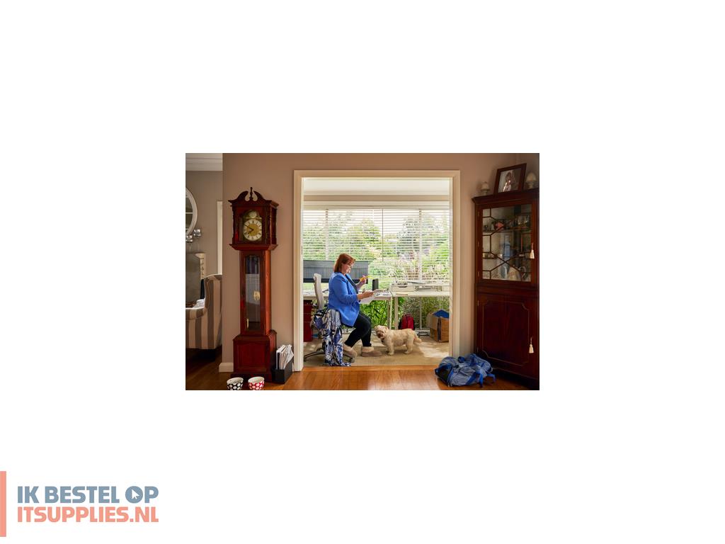 1738230-hp_elite_t655_2-1_ghz_windows_11_iot_enterprise_1-12_kg_zwart_r2314