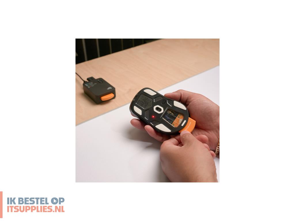 4541006-glorious_gaming_model_d3_wireless_muis_gamen_rechtshandig_rf_draadloos_optisch_30000_dpi