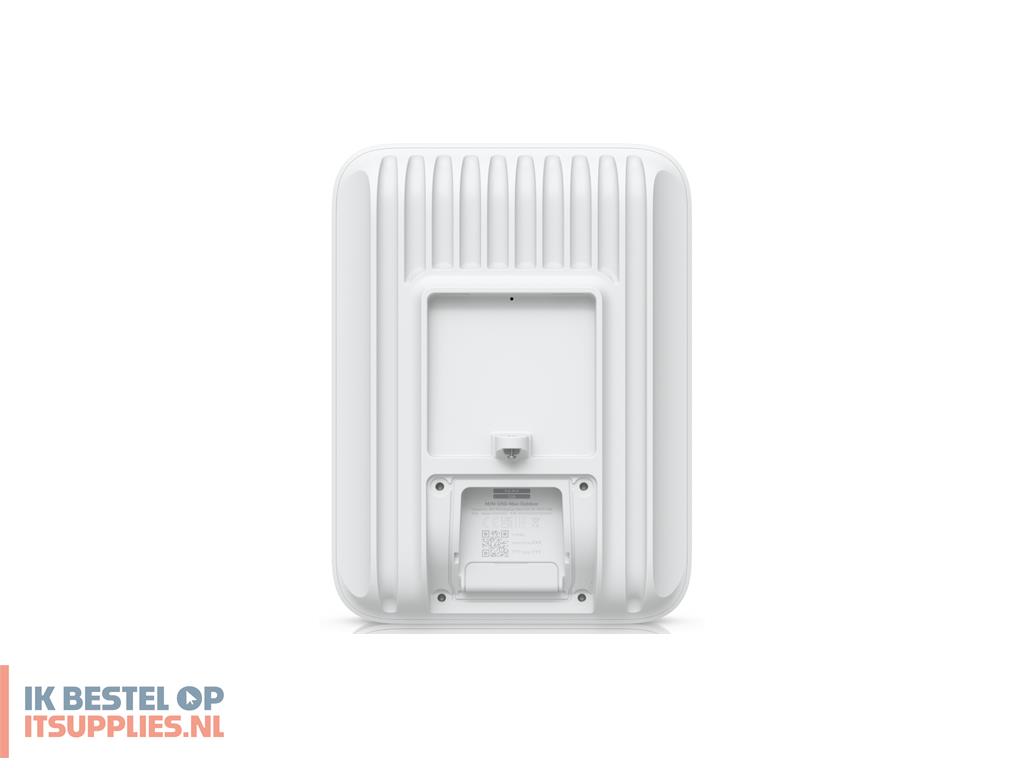 0112347-ubiquiti_unifi_5g_max_outdoor_modem_voor_mobiele_netwerken