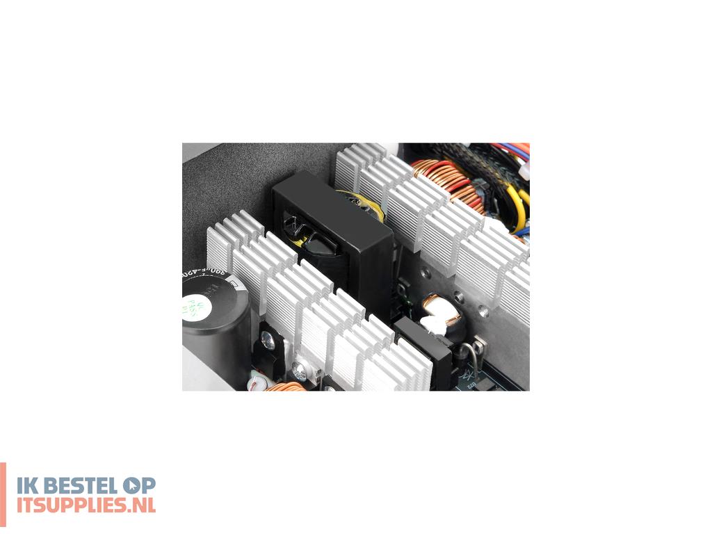 3029077-thermaltake_tr2_s_650w_power_supply_unit_204_pin_atx_atx_zwart