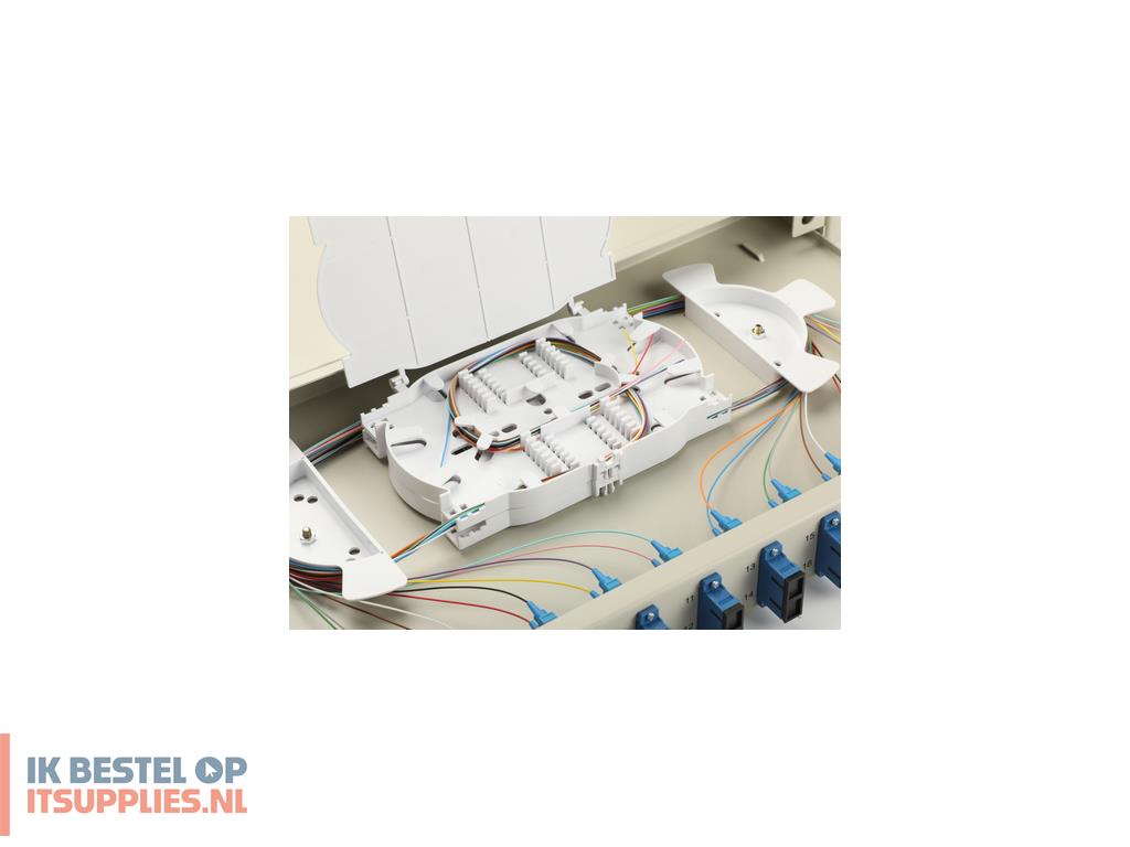 4522378-equip_337301_patch_paneel_1u