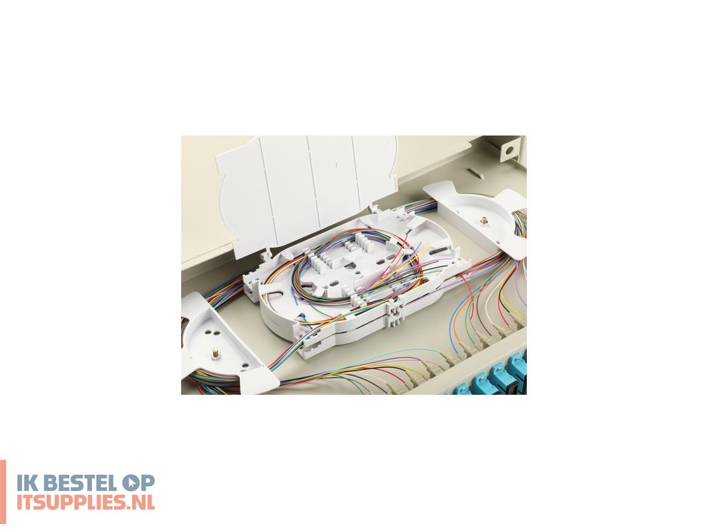 4525753-equip_337313_patch_paneel_1u
