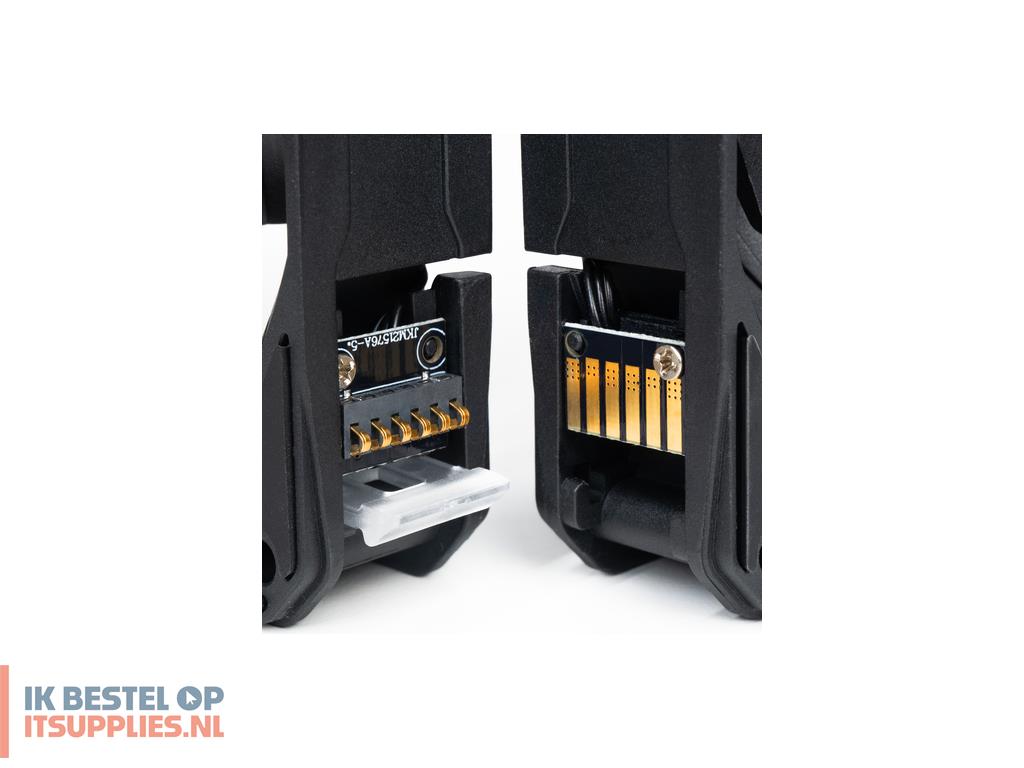 1646679-chieftec_clc-360-vrm-blk_koelsysteem_voor_computers_computer_behuizing_alles-in-een_vloeistofkoeler_12_cm