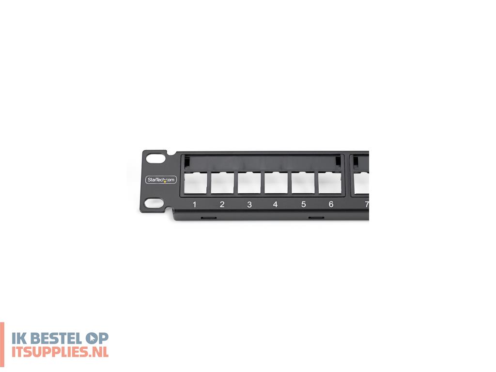 1747054-refurbished_startechcom_c6panelutp241u_patch_paneel