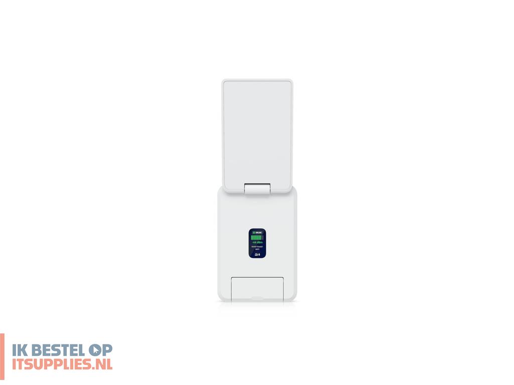 1543017-ubiquiti_unifi_utr-lr_draadloze_router_gigabit_ethernet_dual-band_24_ghz__5_ghz_wit