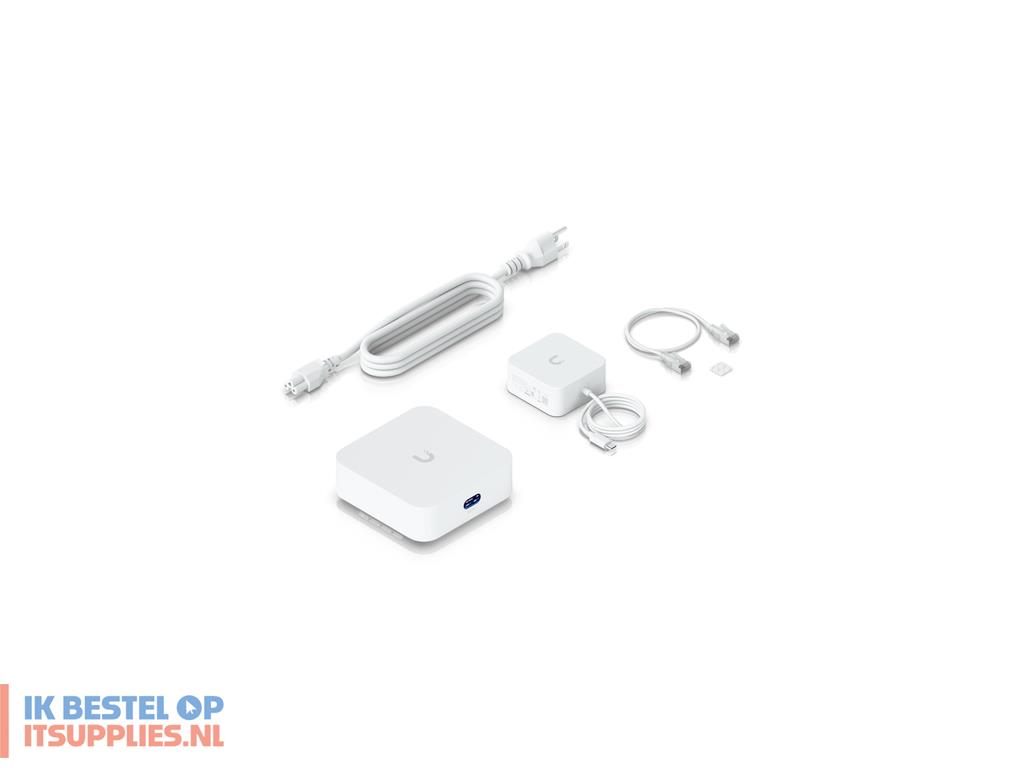 3530066-ubiquiti_ux7-2_gatewaycontroller_10-_100-_1000-_2500-_10000_mbits