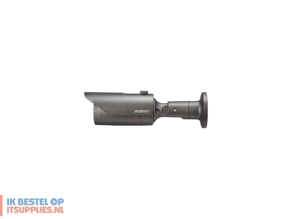 0131584-hanwha_qno-7022r_bewakingscamera_bullet_ip-beveiligingscamera_buiten_2560_x_1440_pixels_plafondmuur