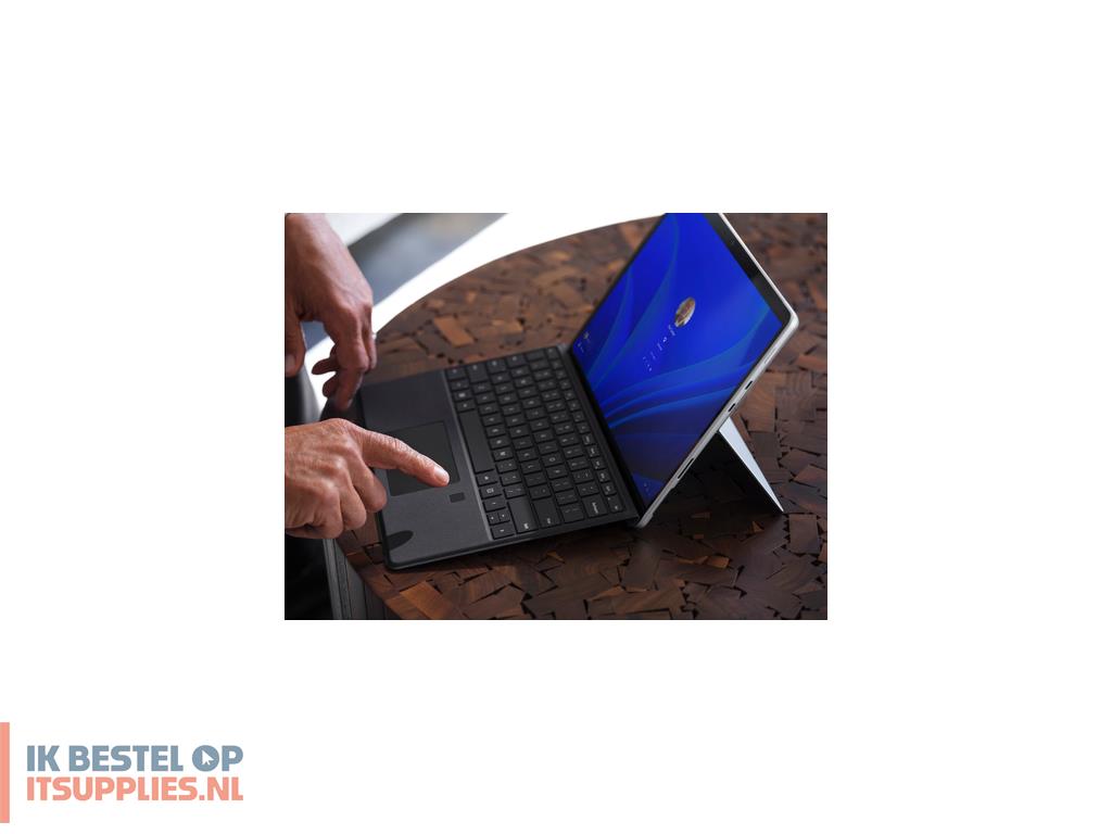 3054055-microsoft_surface_pro_signature_keyboard_with_fingerprint_reader_azerty_belgisch_microsoft_cover_port_zwart