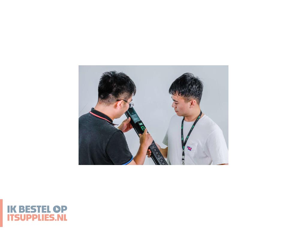 3431014-apc_epdu1232m_energiedistributie_32_ac-uitgangen_zwart