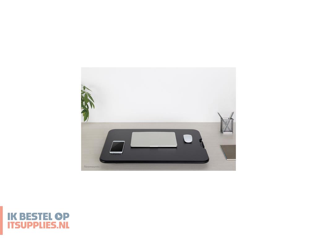0609889-neomounts_ns-ws050black_computerwerkplek_voor_zitten_en_staan